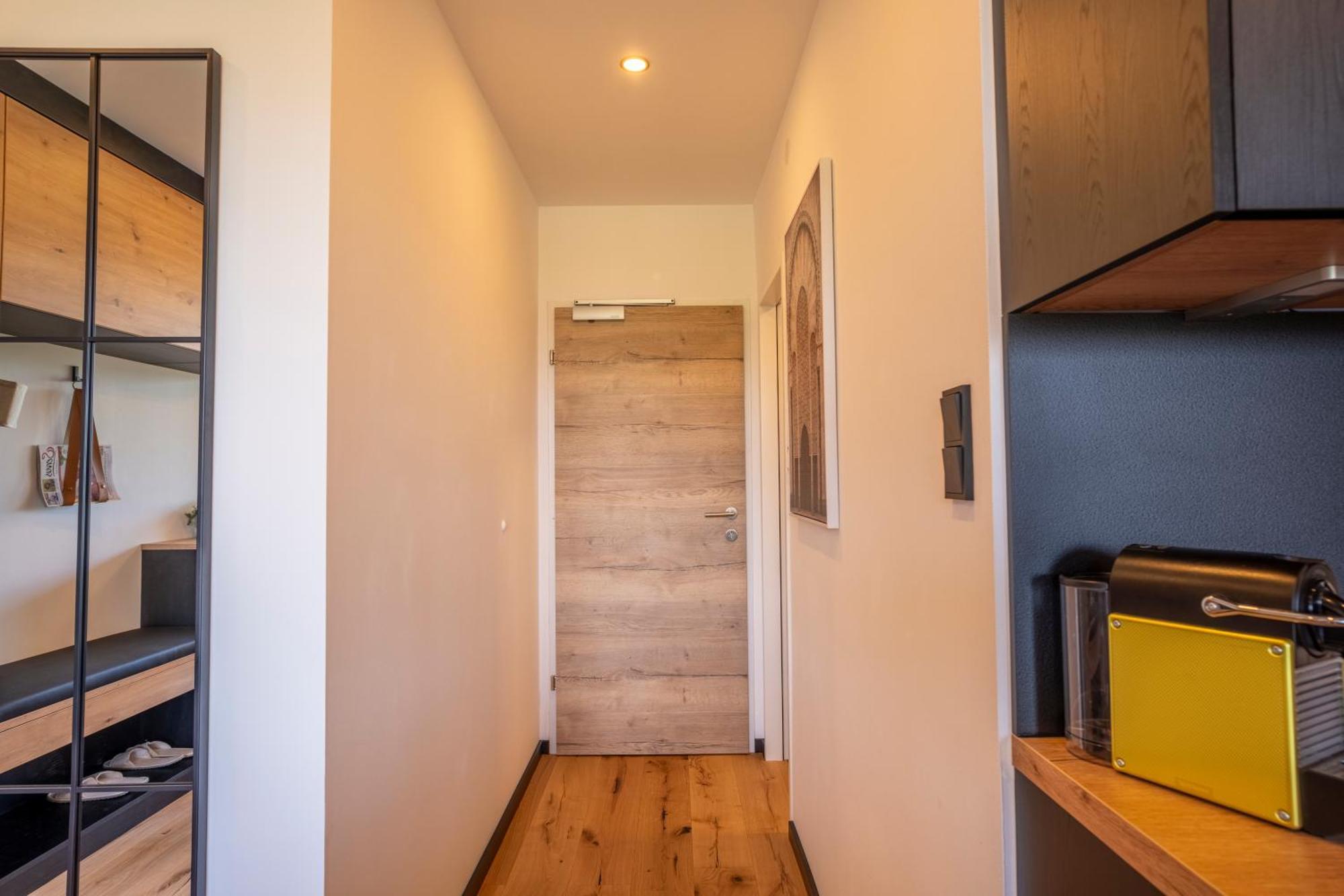 Suite Apartment Modern Getaway - Neu Renoviert - Strobl Am Wolfgangsee Щробл Екстериор снимка